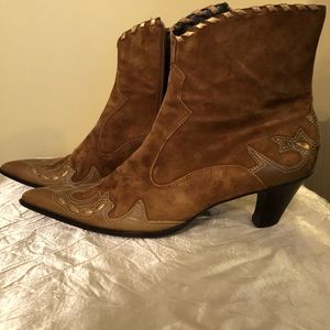 Antonio Melani Tan or Brown Boots Suede, Leather Sz 8-1/2